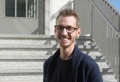 Phil Rieger lädt herzlich zum Gottesdienst unter freiem Himmel ein. Foto: Andrea Hesse